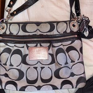 Coach hand bag